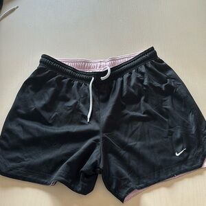 Women’s Nike reversible athletic shorts